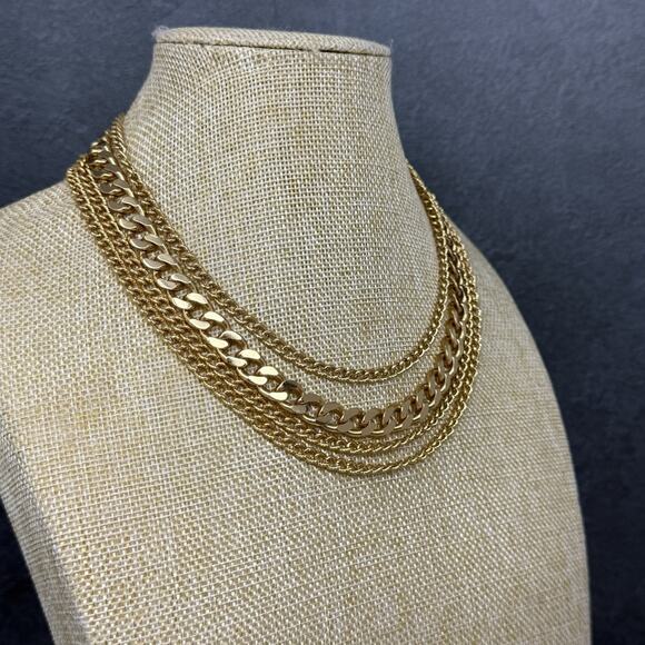 Vintage Monet Gold Tone Chain Multistrand Necklace 16 Inch - Picture 5 of 5